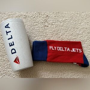 Delta Airlines Socks & Travel Tumbler New Never Used